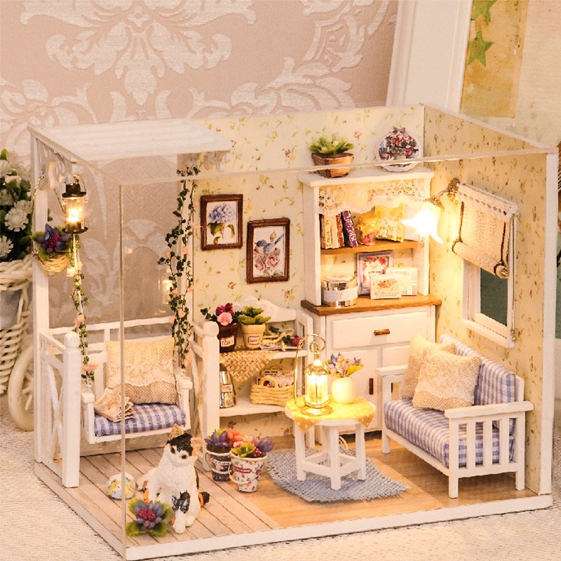 Miniature Wooden DIY Doll House for Children Miniature Wooden DIY Doll House for Children